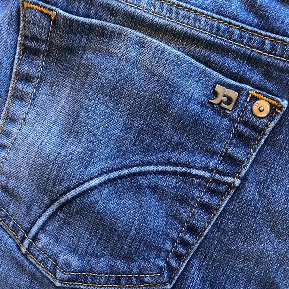 Joe’s Jeans Denim Shorts - Picture 3 of 7